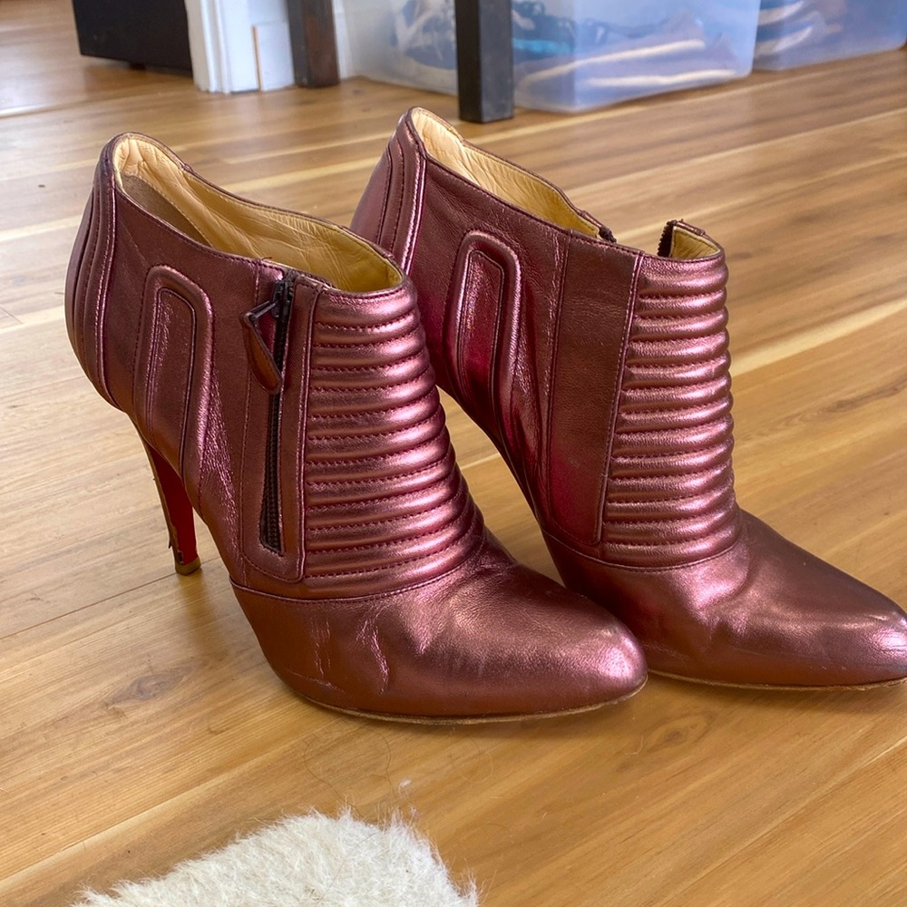 Christian Louboutin rose gold metallic booties size 41